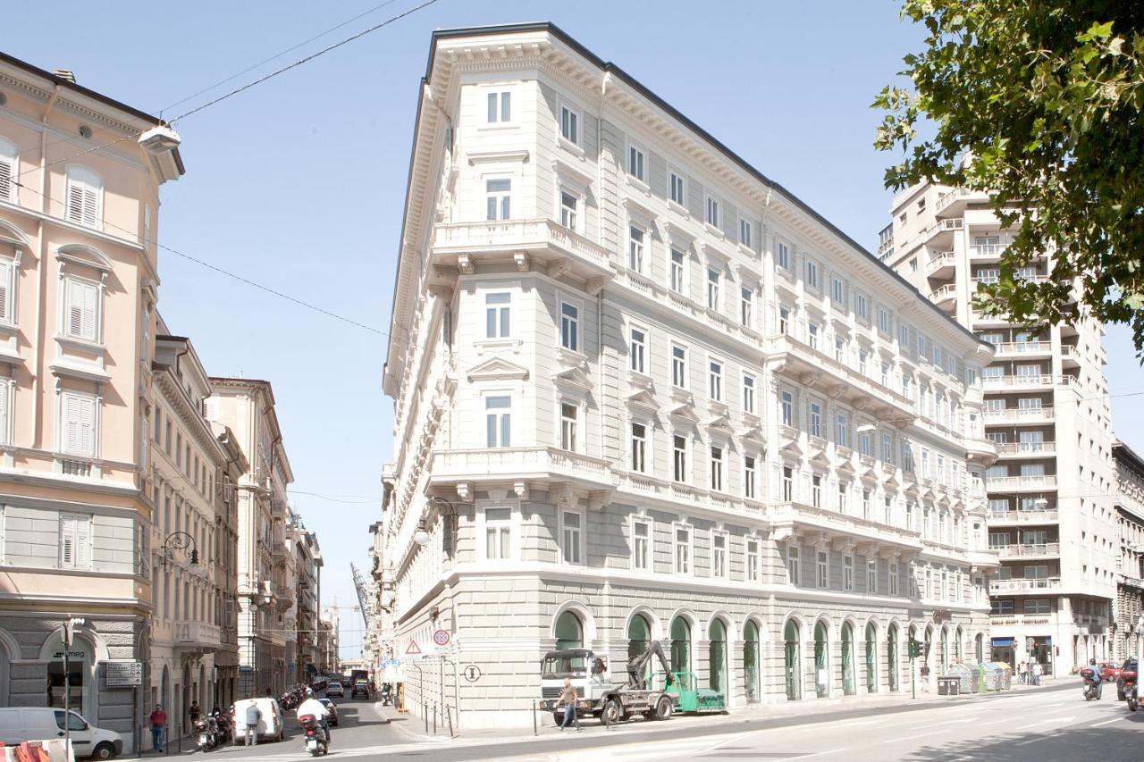 Aparthotel Palazzo Talenti 1907 à Trieste Extérieur photo